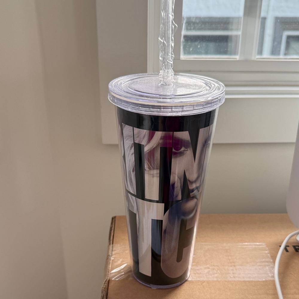 New Britney Spears Tumbler with Lid